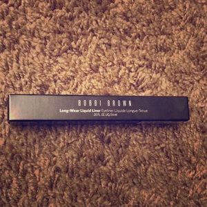 BOBBI BROWN Long-Wear Liquid Liner